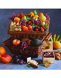 The Vail Fresh Fruit and Pastry Basket