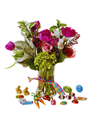Denver Easter Market arrangement with chocolate