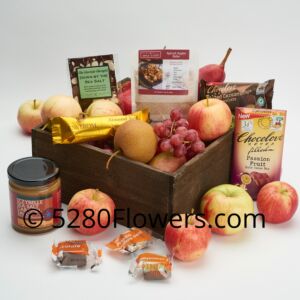 Apple Crate with Colorado Apple Bake Spice and Caramel
