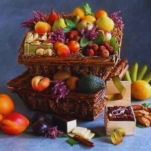 The Vail Fresh Fruit and Pastry Basket
