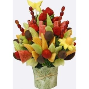 Fresh Fruit arrangement 24 hours notice
